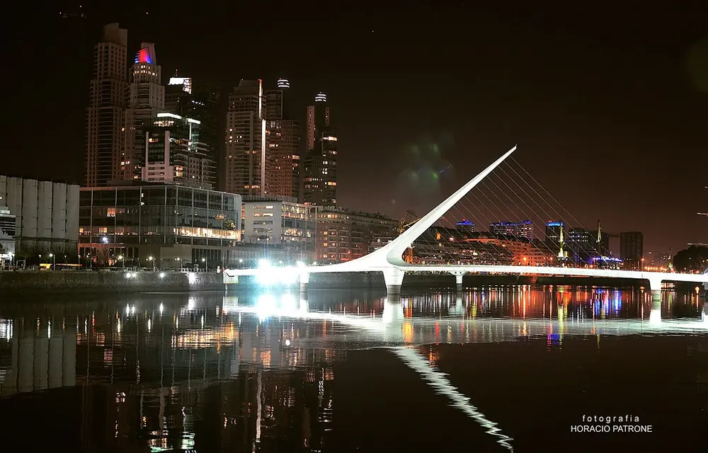 Puente de la Mujer, Puerto Madero, Buenos Aires